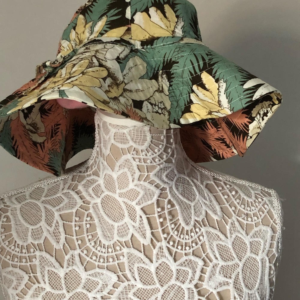 Sun hat